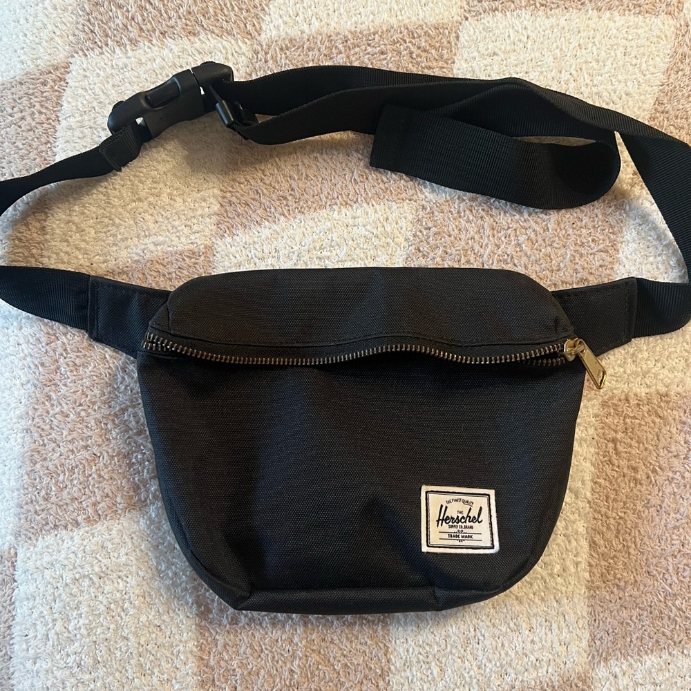 Herschel belt bag